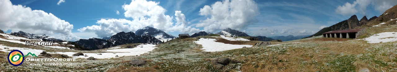 37 Baita di Monte Campo con 'pensana' .jpg